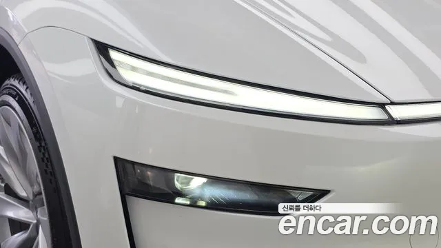 Tesla Model Y — фото 22