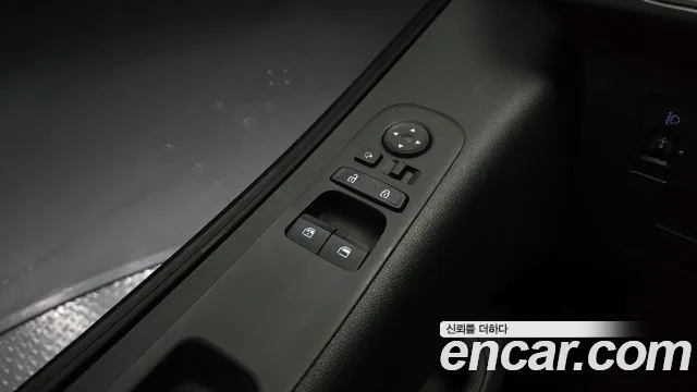 Hyundai Staria — фото 17