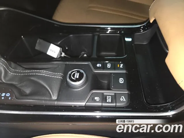 Kia Sorento — фото 10
