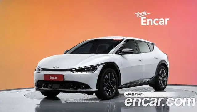 Kia EV6 — фото 20