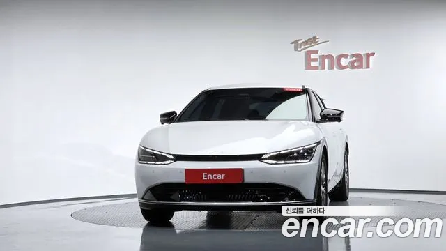 Kia EV6 — фото 2