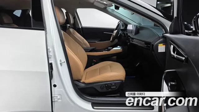 Kia EV6 — фото 26
