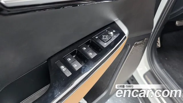 Kia EV6 — фото 27