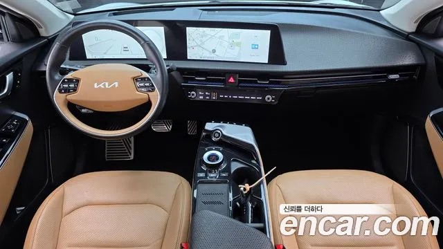 Kia EV6 — фото 6