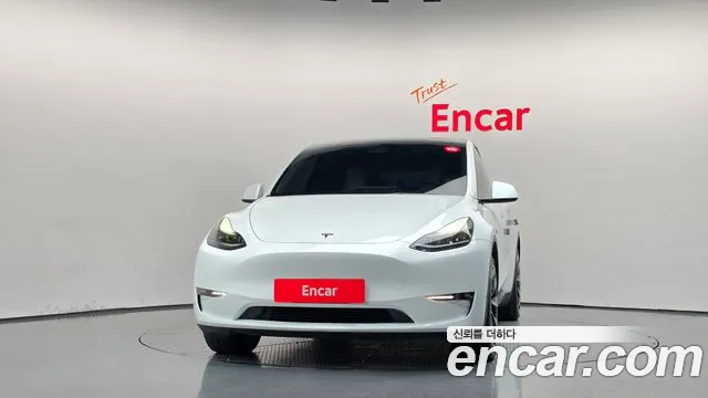 Tesla Model Y — фото 3