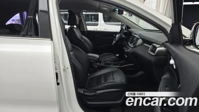 Kia Sorento — фото 26