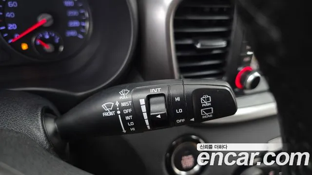 Kia Sorento — фото 28