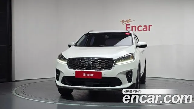 Kia Sorento — фото 3