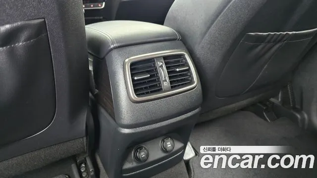 Kia Sorento — фото 31