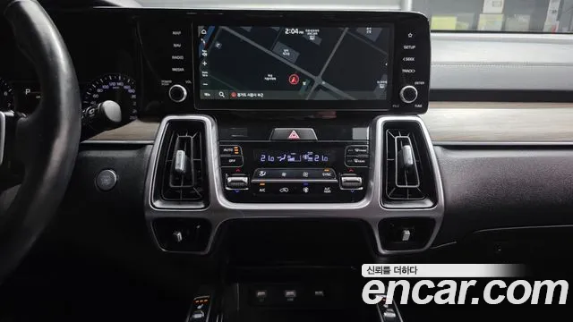 Kia Sorento — фото 27
