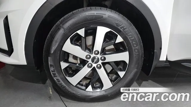 Kia Sorento — фото 5