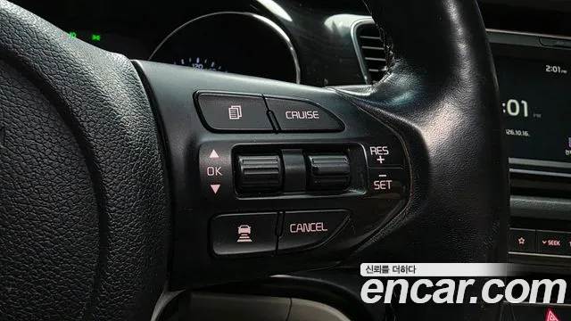 Kia Carnival — фото 17