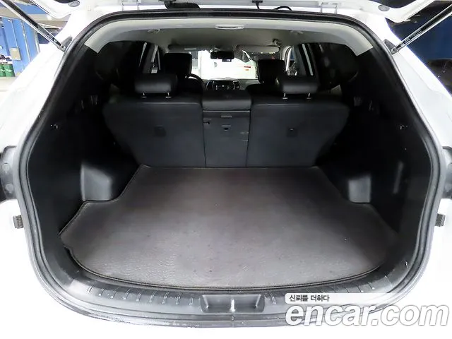 Hyundai Santa Fe — фото 16