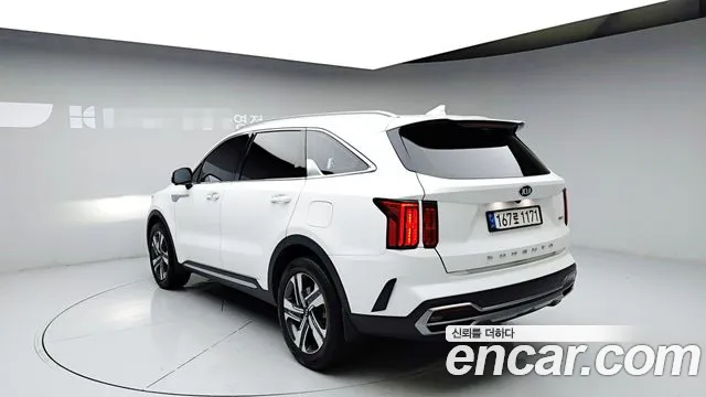 Kia Sorento — фото 4