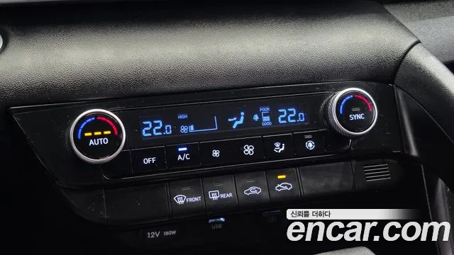 Hyundai Avante — фото 28