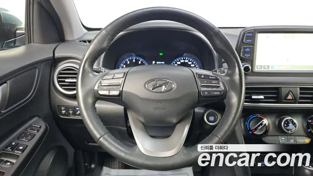 Hyundai Kona — фото 14