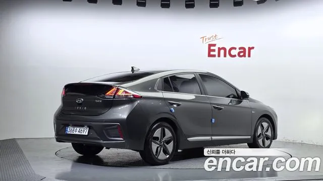Hyundai Ioniq 5 — фото 2
