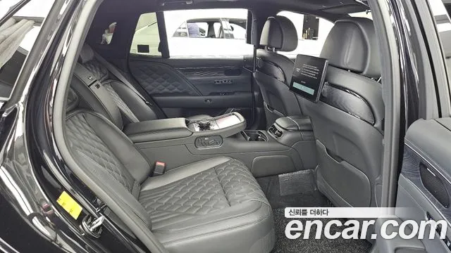 Genesis G90 — фото 12