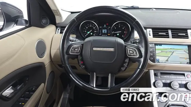 Land Rover Range Rover Evoque — фото 13