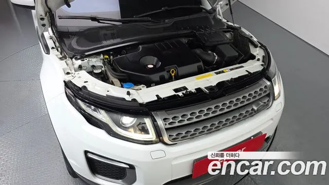 Land Rover Range Rover Evoque — фото 6