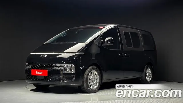 Hyundai Staria — фото 1