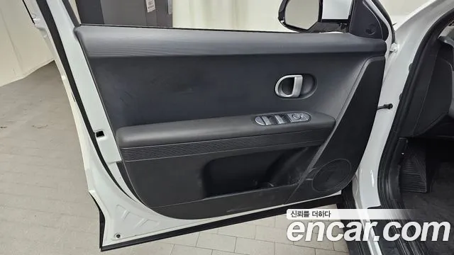 Hyundai Ioniq 5 — фото 24