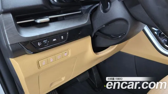 Kia Carnival — фото 18