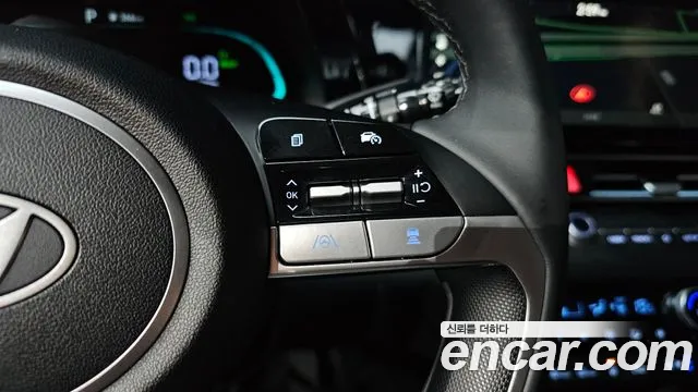 Hyundai Avante — фото 16