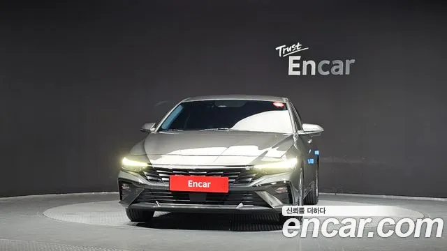 Hyundai Avante — фото 3