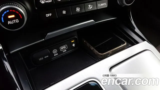 Kia Stinger — фото 12