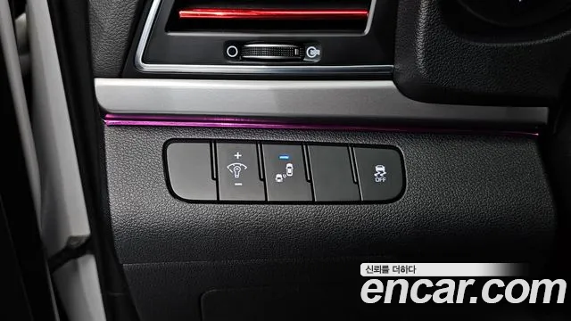 Hyundai Avante — фото 12