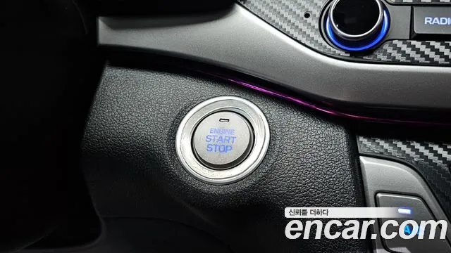 Hyundai Avante — фото 16