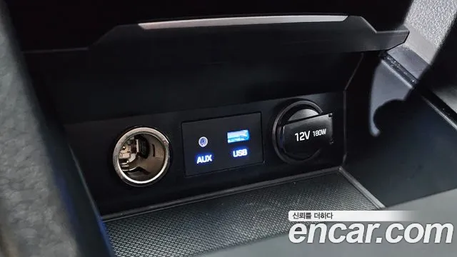 Hyundai Avante — фото 17