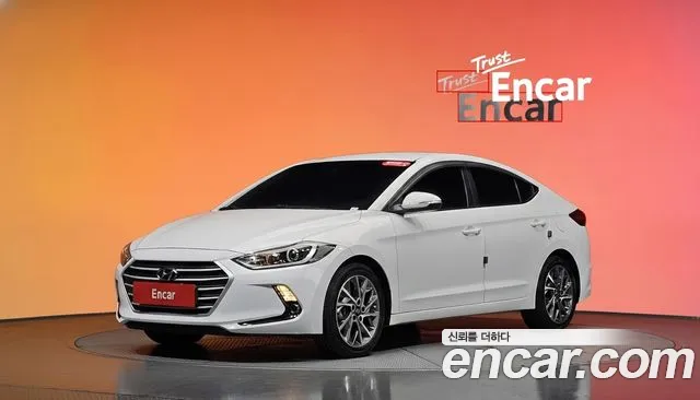 Hyundai Avante — фото 20