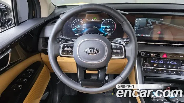 Kia Carnival — фото 13