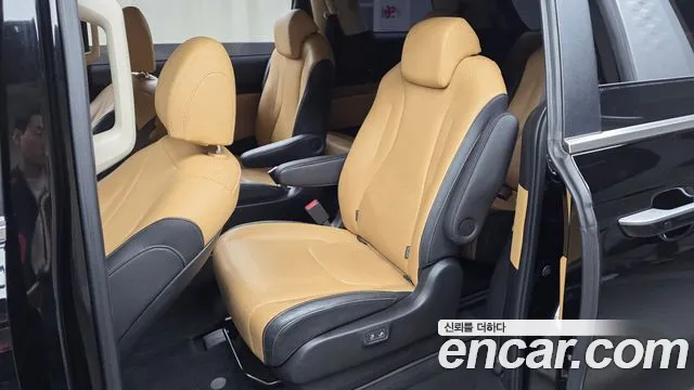 Kia Carnival — фото 26