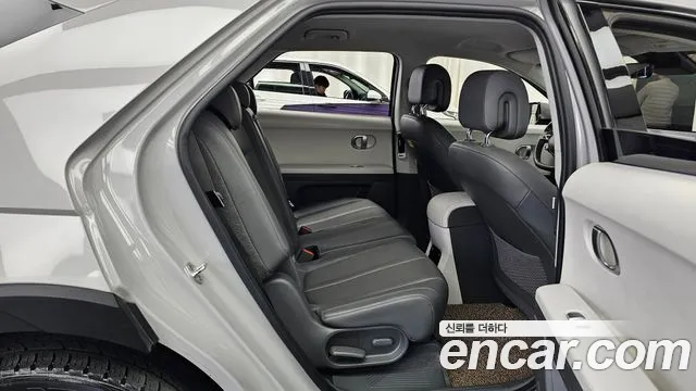 Hyundai Ioniq 5 — фото 11