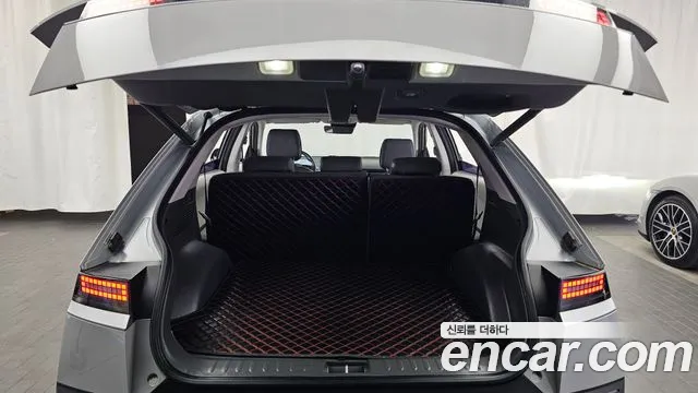 Hyundai Ioniq 5 — фото 17