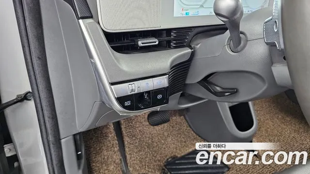 Hyundai Ioniq 5 — фото 20