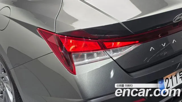 Hyundai Avante — фото 23