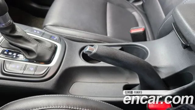 Hyundai Kona — фото 19