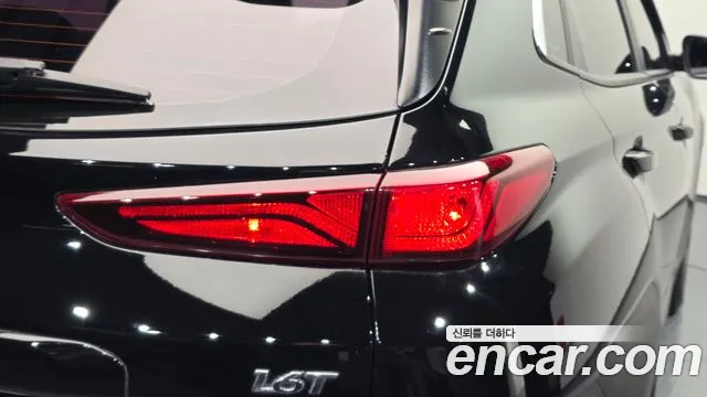 Hyundai Kona — фото 23