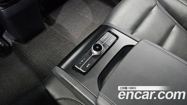 Hyundai Grandeur — фото 17