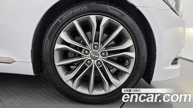 Hyundai Genesis — фото 21