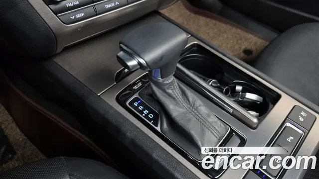 Hyundai Genesis — фото 9