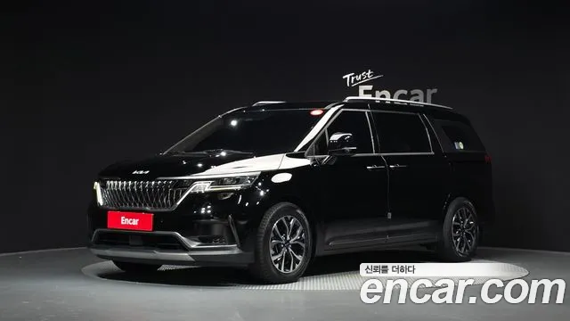 Kia Carnival — фото 1