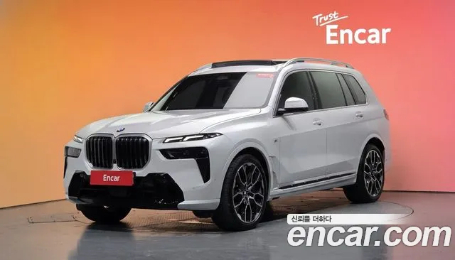 BMW X7 — фото 20