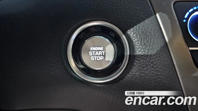 Hyundai Genesis — фото 16
