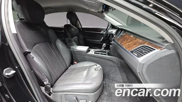 Hyundai Genesis — фото 10
