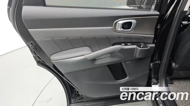 Kia Sorento — фото 25